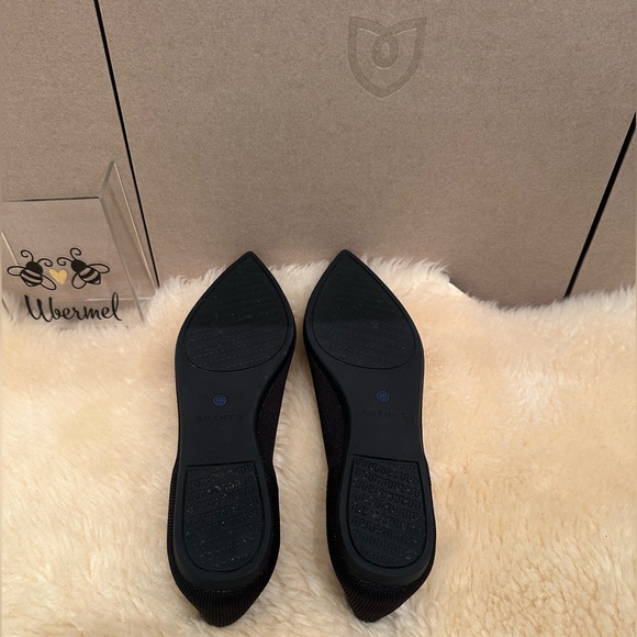 VGUC Rothy's OG Black Women's Points, Size 9 - Picture 7 of 7